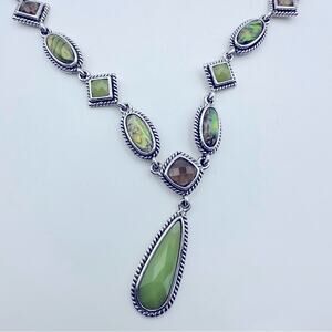 Lia Sophia Green Silver Necklace Business Casual Preppy Jewelry Retired Y Drop
